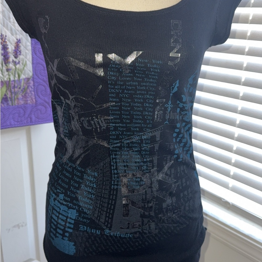 DKNY Black and Blue Graphic Top